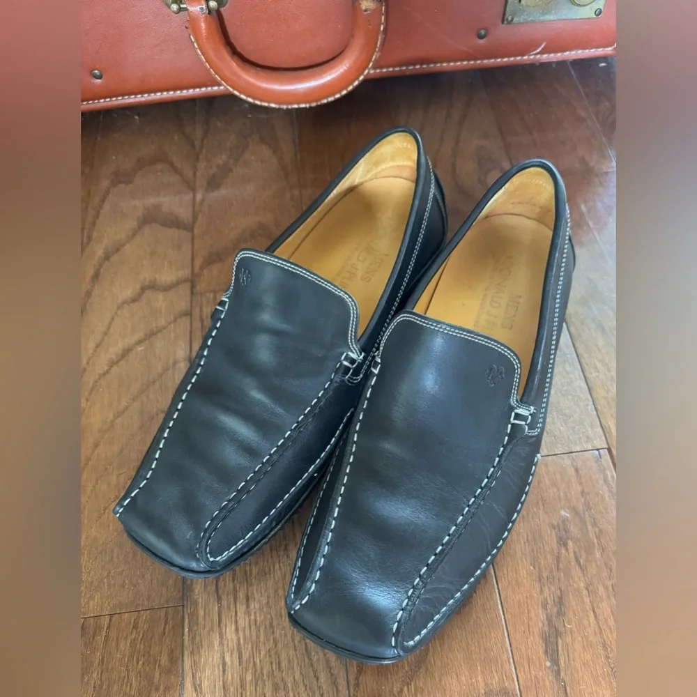 Donald J Pliner Men’s Eive Driver/ Loafer Size 9 Made in the Mountains of Italy